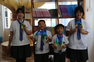 Lao students win one gold, four silver medals at int’l math contest in Singapore